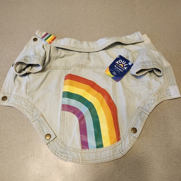 YOULY PRIDE COLLECTION CHASING RAINBOWS DENIM DOG/CAT JACKET SIZE MED.   NWT - Picture 9 of 13